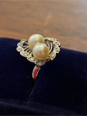 Vintage Toi et Moi 14KT White Gold Double 7mm Cultured Pearl Diamond Wreath Ring